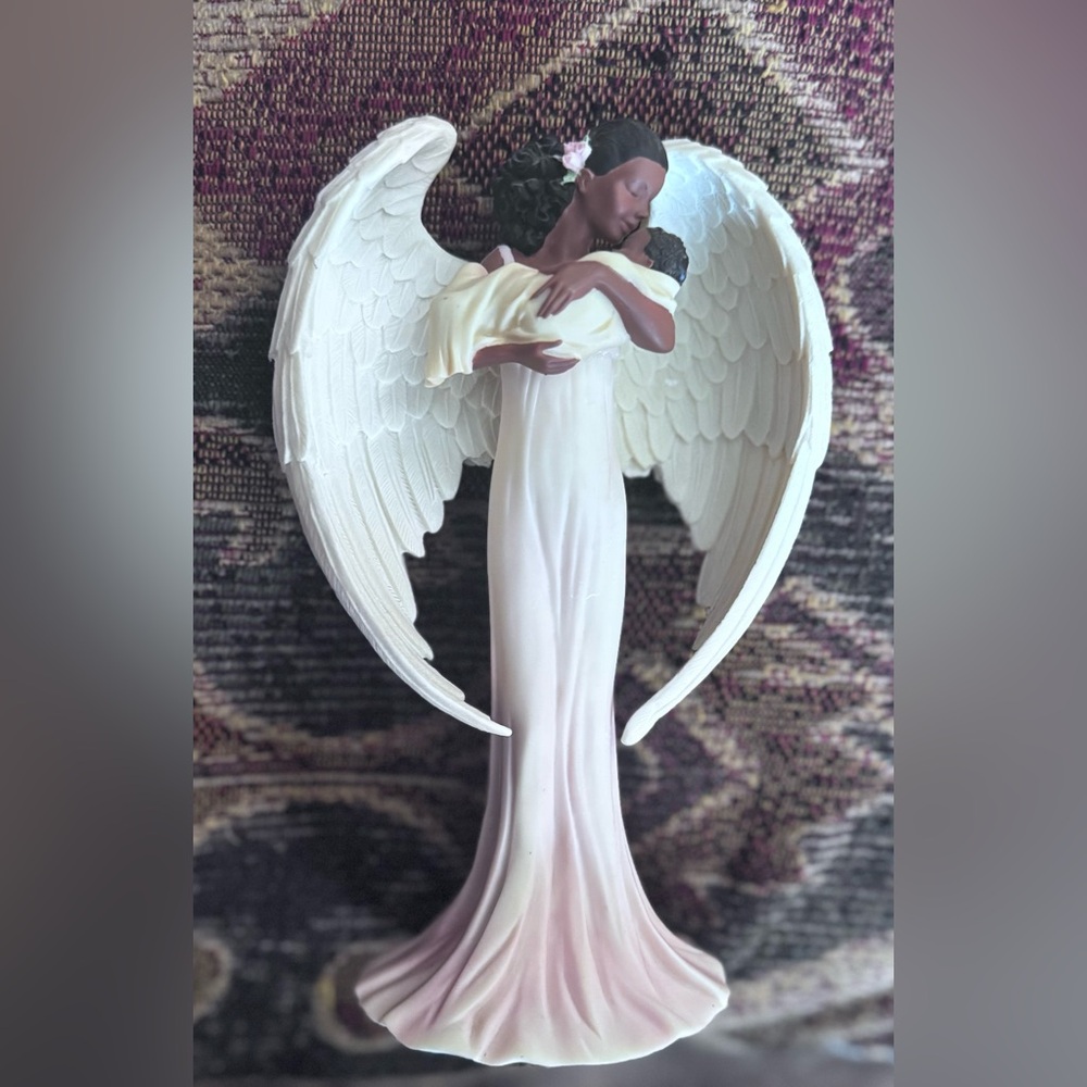 Elegant Angel Figurine with Child